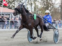 another boom bay med kim hjort 2016 TKA 5241