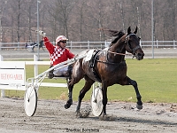 spot on la marc med ole mølle - 1 april 2017 TKA 3418 : Bornholms brandpark, 1 april 2017, Torben Ager, Travfoto Bornholm